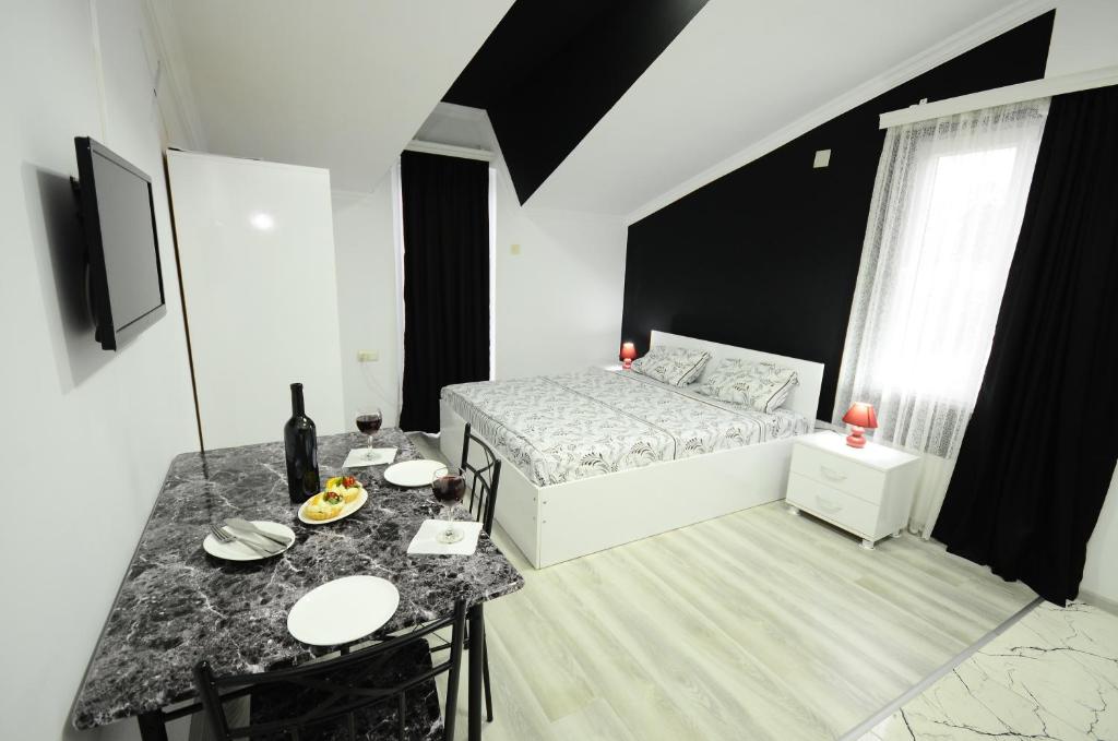 ApartHotel My Home room 1
